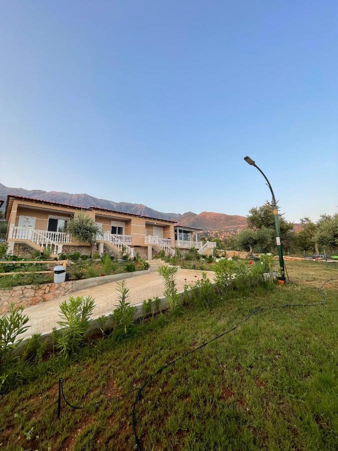 Essos Ferienhaus Dhërmi